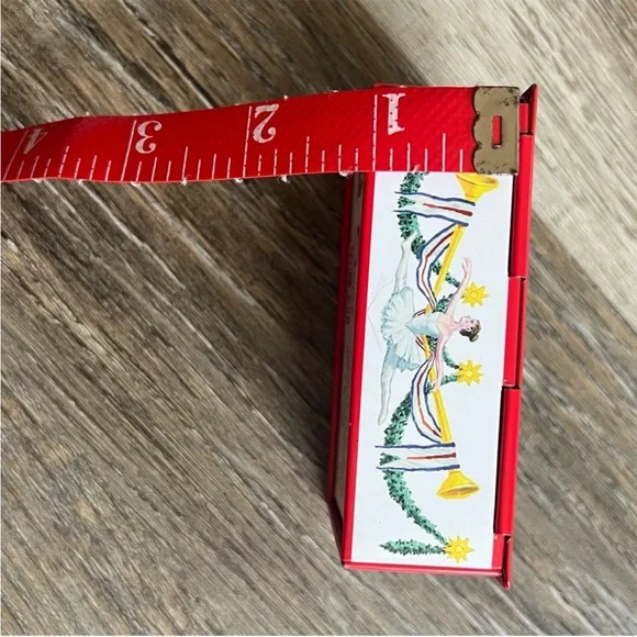 Louis Sherry Nutcracker Candy Trinket Jewelry Tin 🍭 Excellent Condition 🍫 - Picture 9 of 11